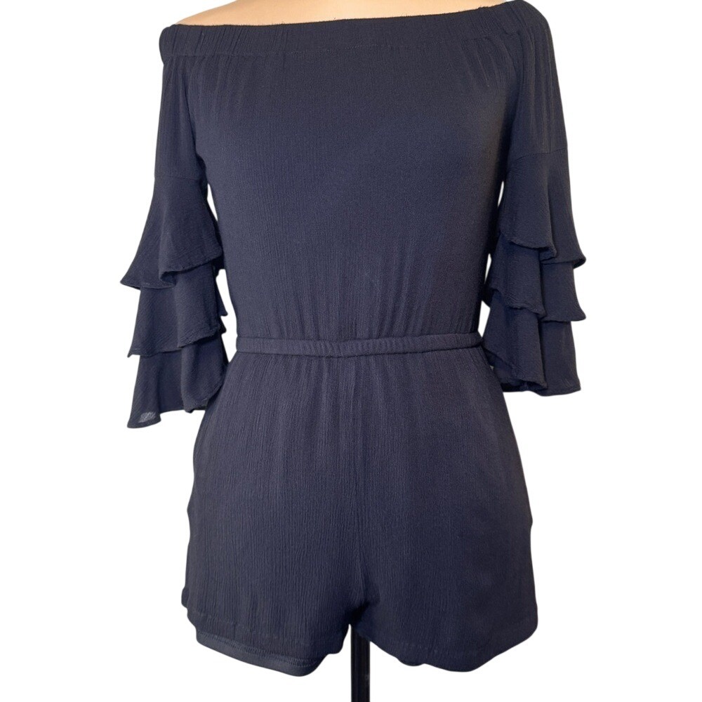 Lulu's Black Off the Shoulder Bell Sleeve Shorts Romper Outfit XS LuLus